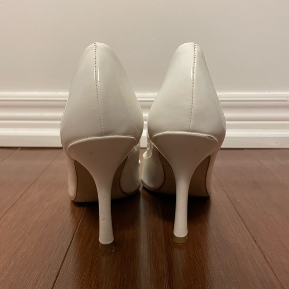 White Women's Heels patent leather - Picture 3 of 4